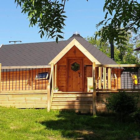 The Hive - Unique Log Cabin With Wood Burning Stove Ludchurch Extérieur photo
