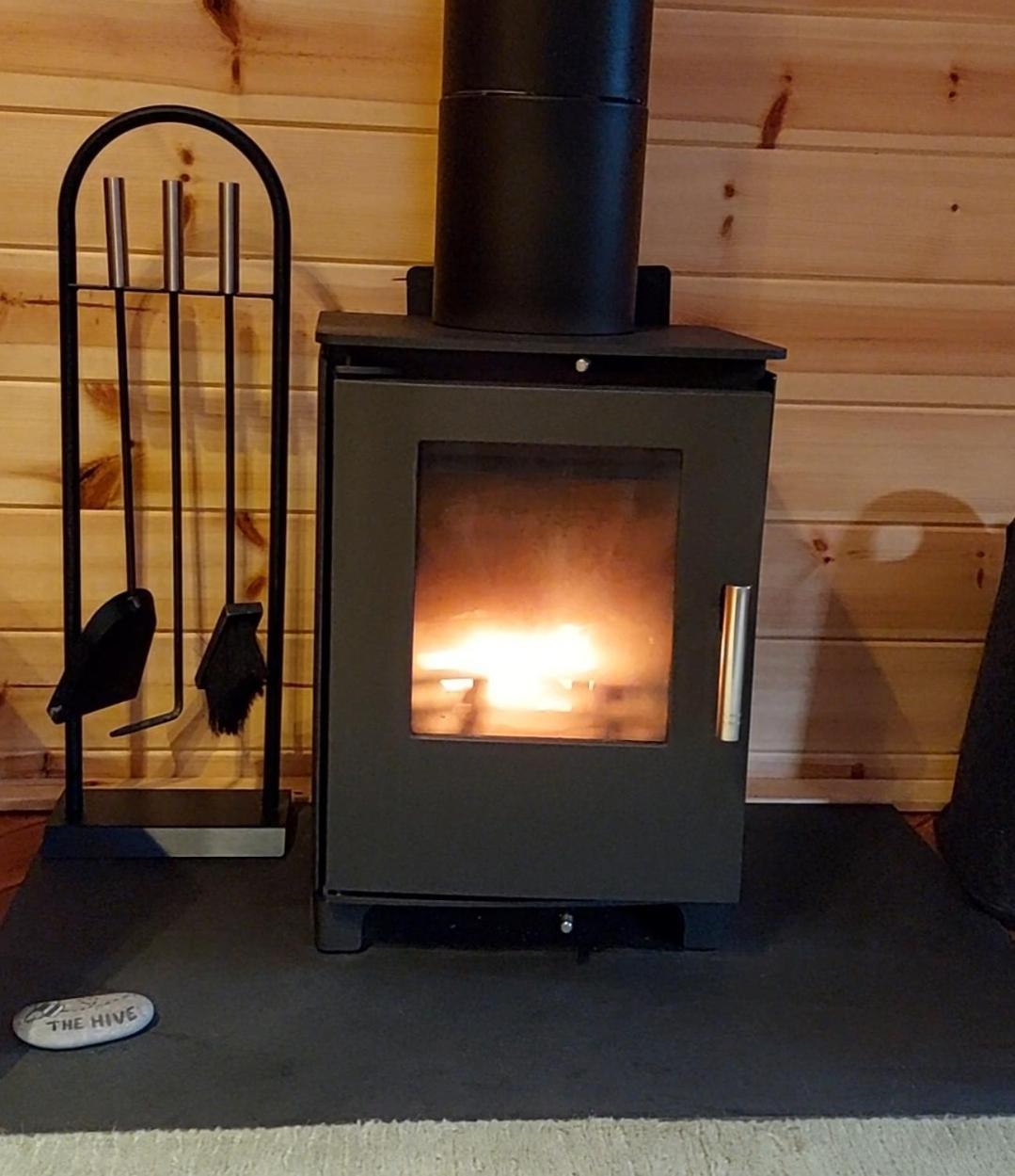 The Hive - Unique Log Cabin With Wood Burning Stove Ludchurch Extérieur photo